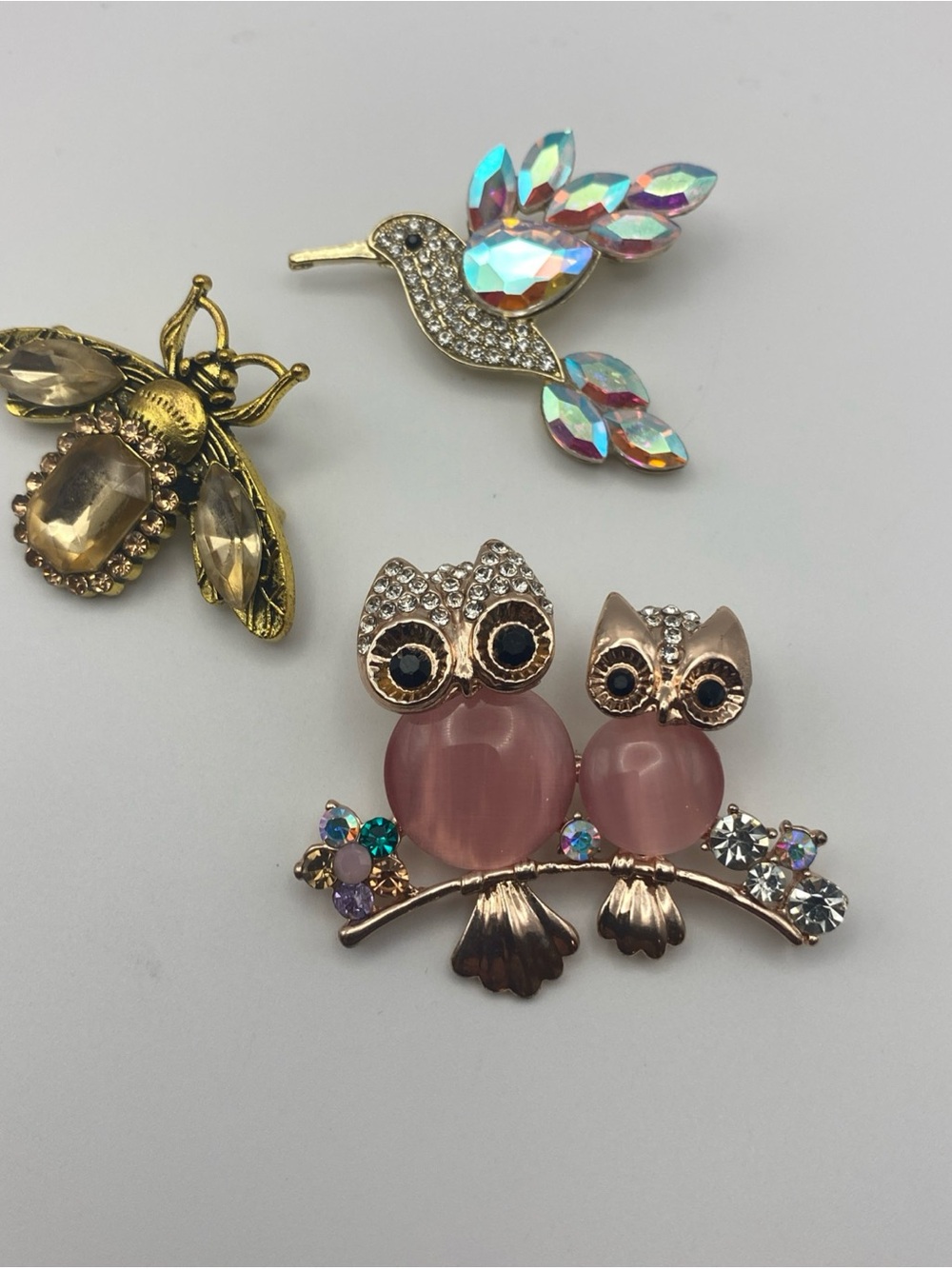 Pink Owl, Iridescent Hummingbird & Gold Bee Brooch Set - Picture 6 of 6